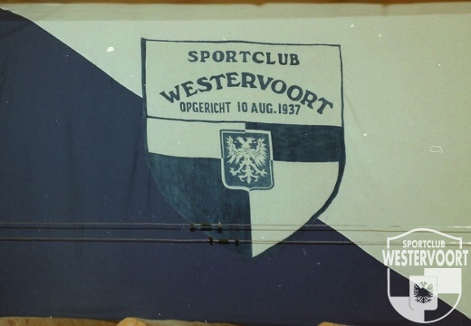 1937 - Vlag met oude logo
